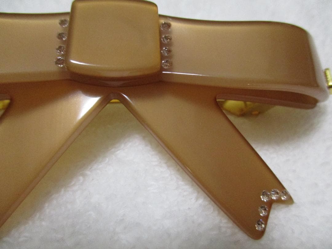 未使用自宅保管 アレクサンドルドゥパリ　リボンバレッタ　ベージュ　スワロフスキー