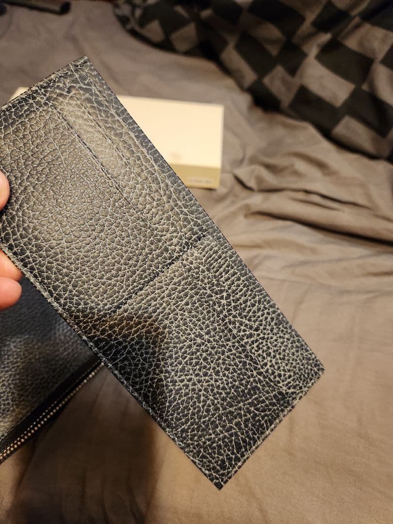 新品未使用 アニアリ aniary ロングウォレット 長財布 ラウンドファスナー