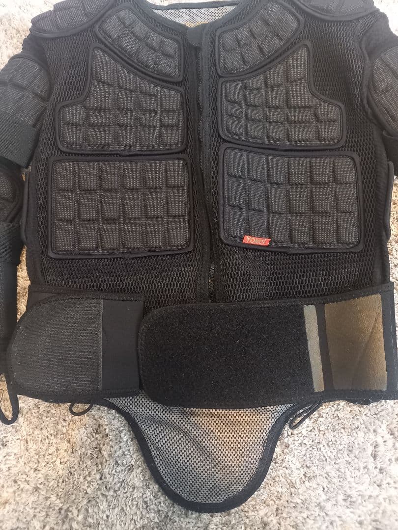 鎧　ヨロイ　YOROI