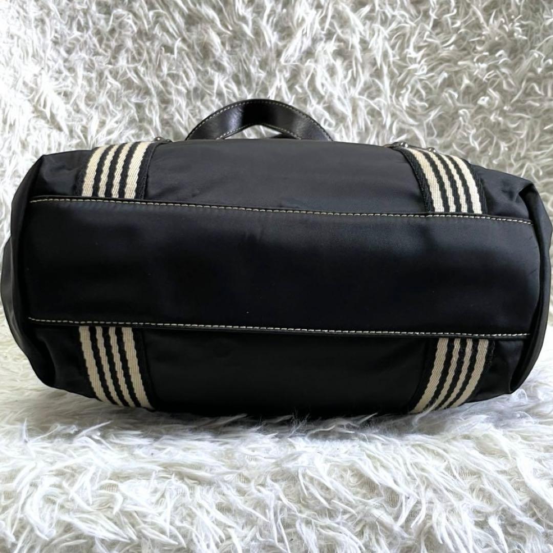 BURBERRY レザーハンドル ナイロントートバッグ ホースロゴ刺繍 ブラック