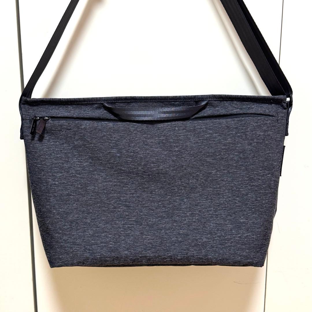 【美品】マンハッタンポーテージ ブラックレーベル メッセンジャー