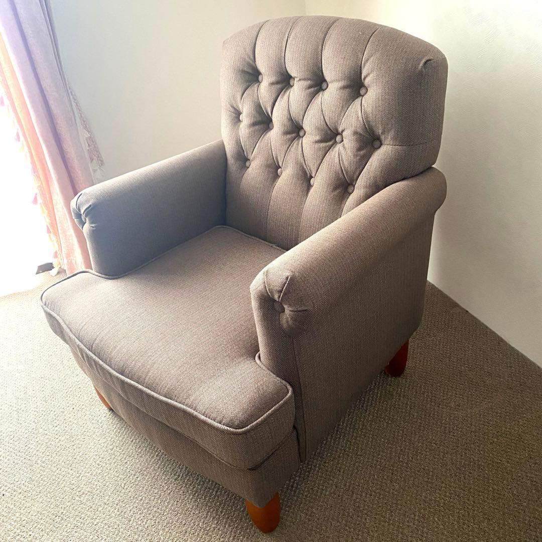 ニトリ★美品　一人掛けソファ　カプリ　クラッシックスタイル　ローソファ