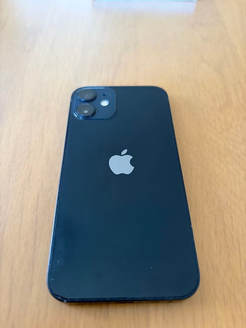 Apple iPhone 12 ブラック 本体mini