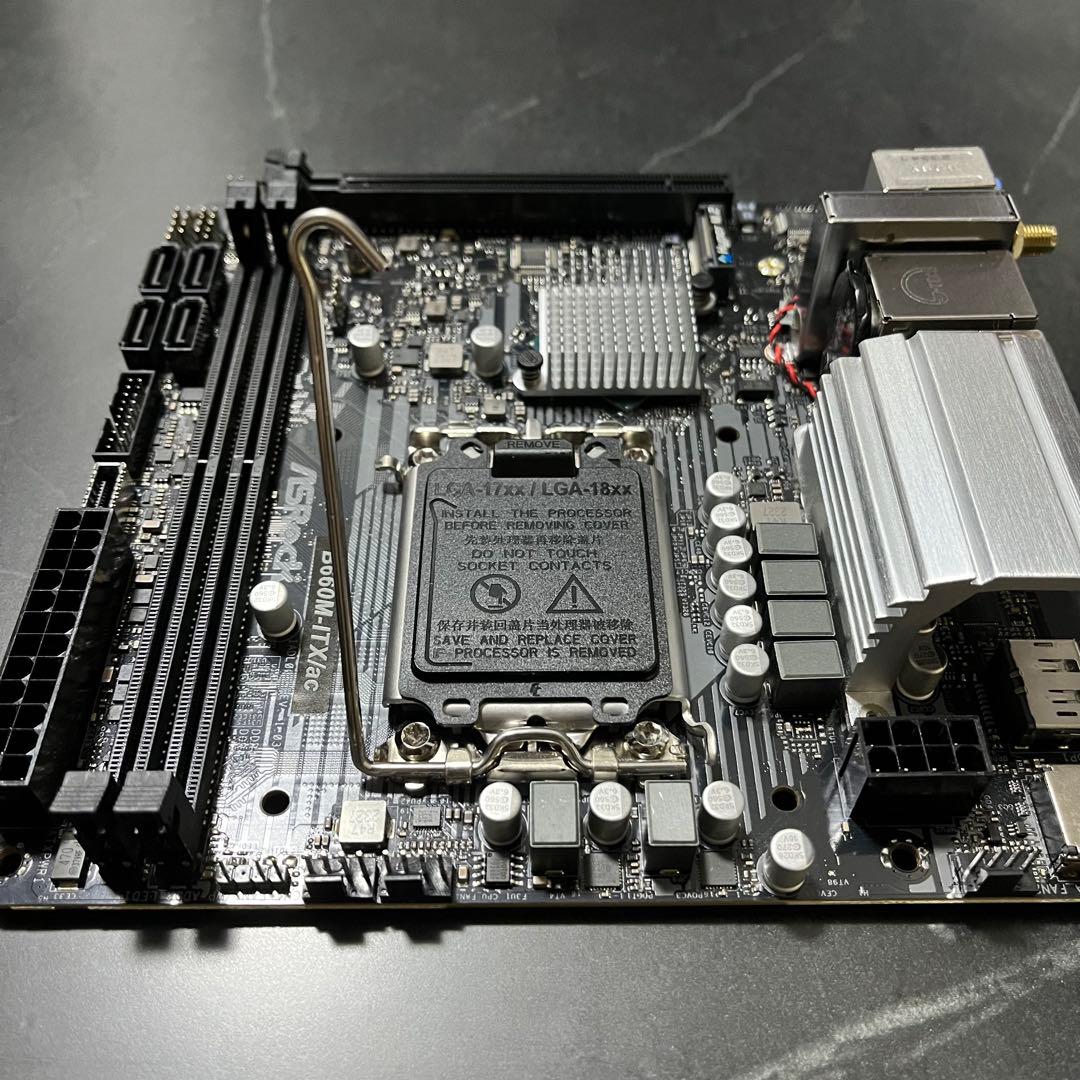 ASRock　B660M-ITX/ac　Wi-Fi　付属品・外箱付き