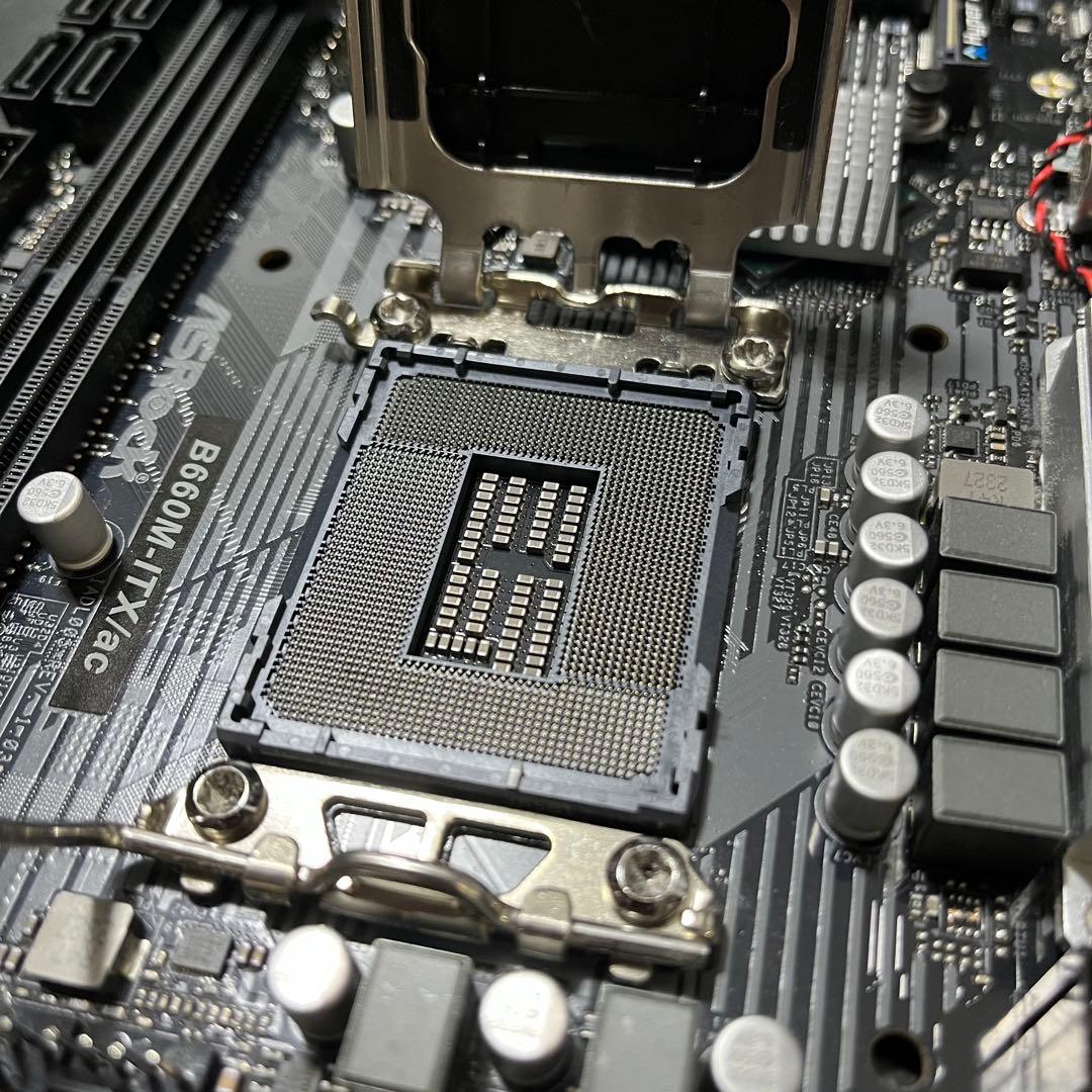 ASRock　B660M-ITX/ac　Wi-Fi　付属品・外箱付き