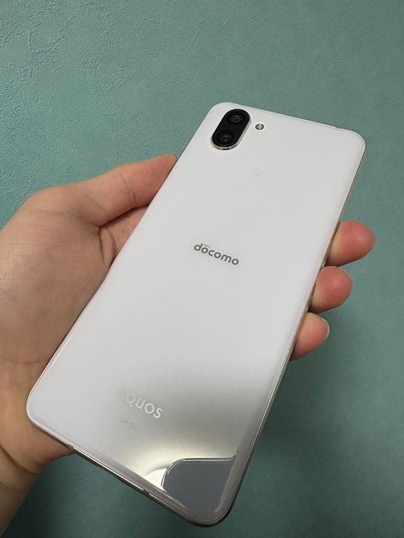 【美品】AQUOS R3ドコモ版