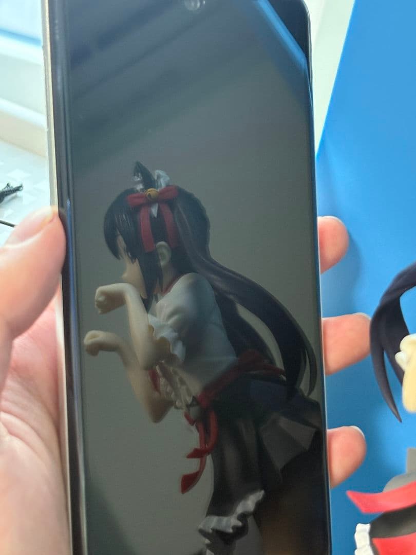 【美品】AQUOS R3ドコモ版