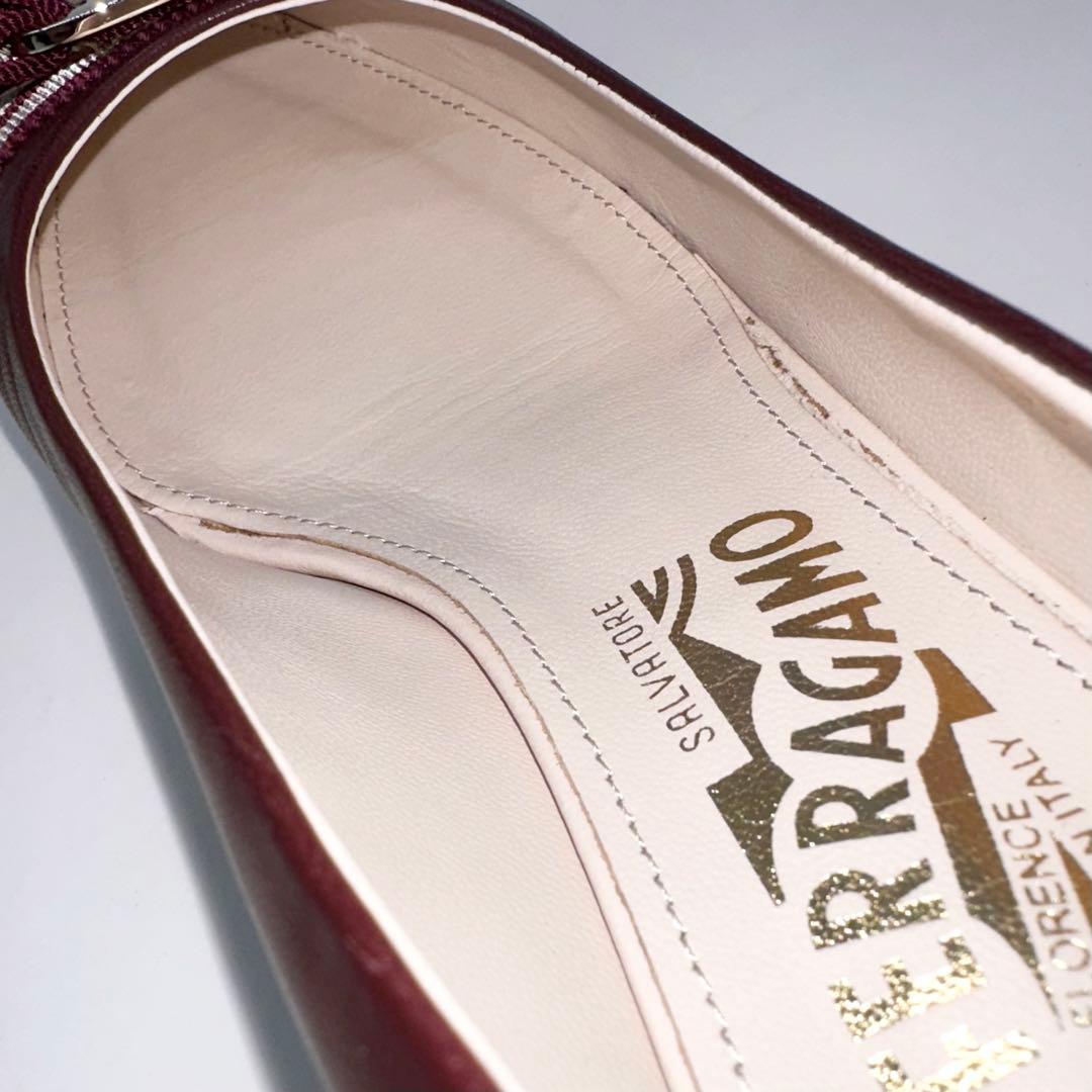 極美品✨サルヴァトーレフェラガモ ヴァラリボン パンプス レザー ボルドー 7D