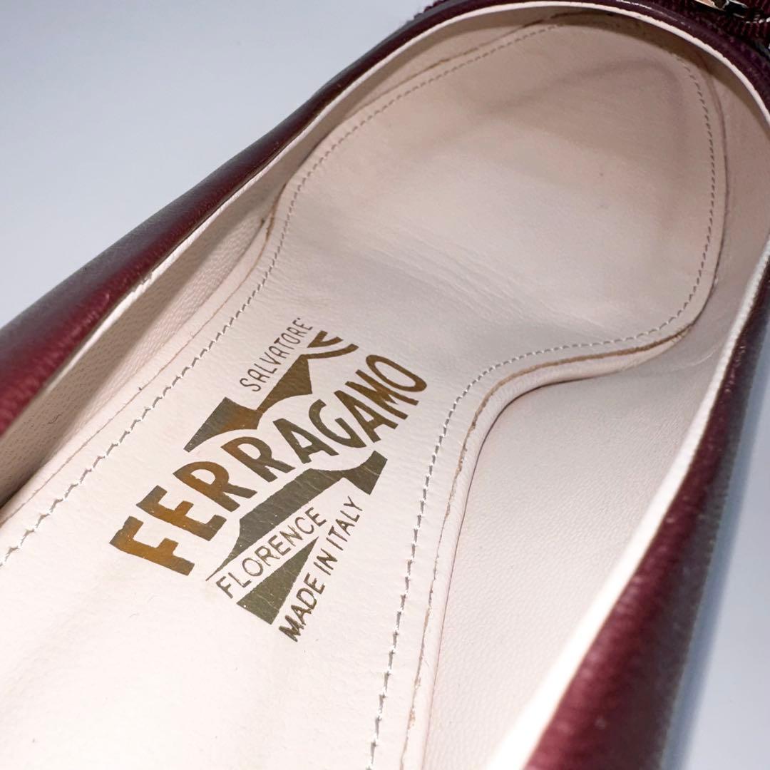 極美品✨サルヴァトーレフェラガモ ヴァラリボン パンプス レザー ボルドー 7D
