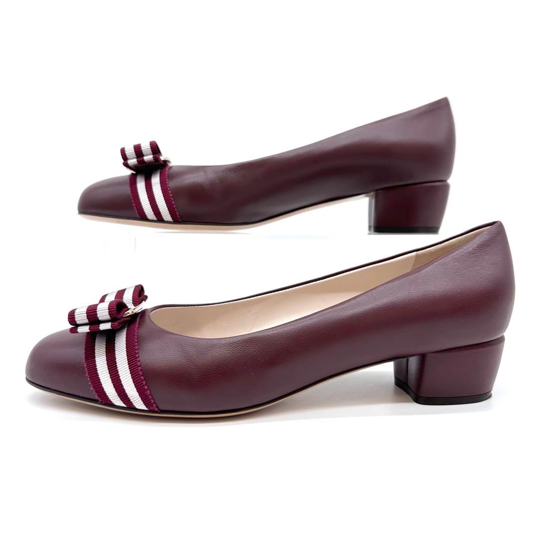 極美品✨サルヴァトーレフェラガモ ヴァラリボン パンプス レザー ボルドー 7D