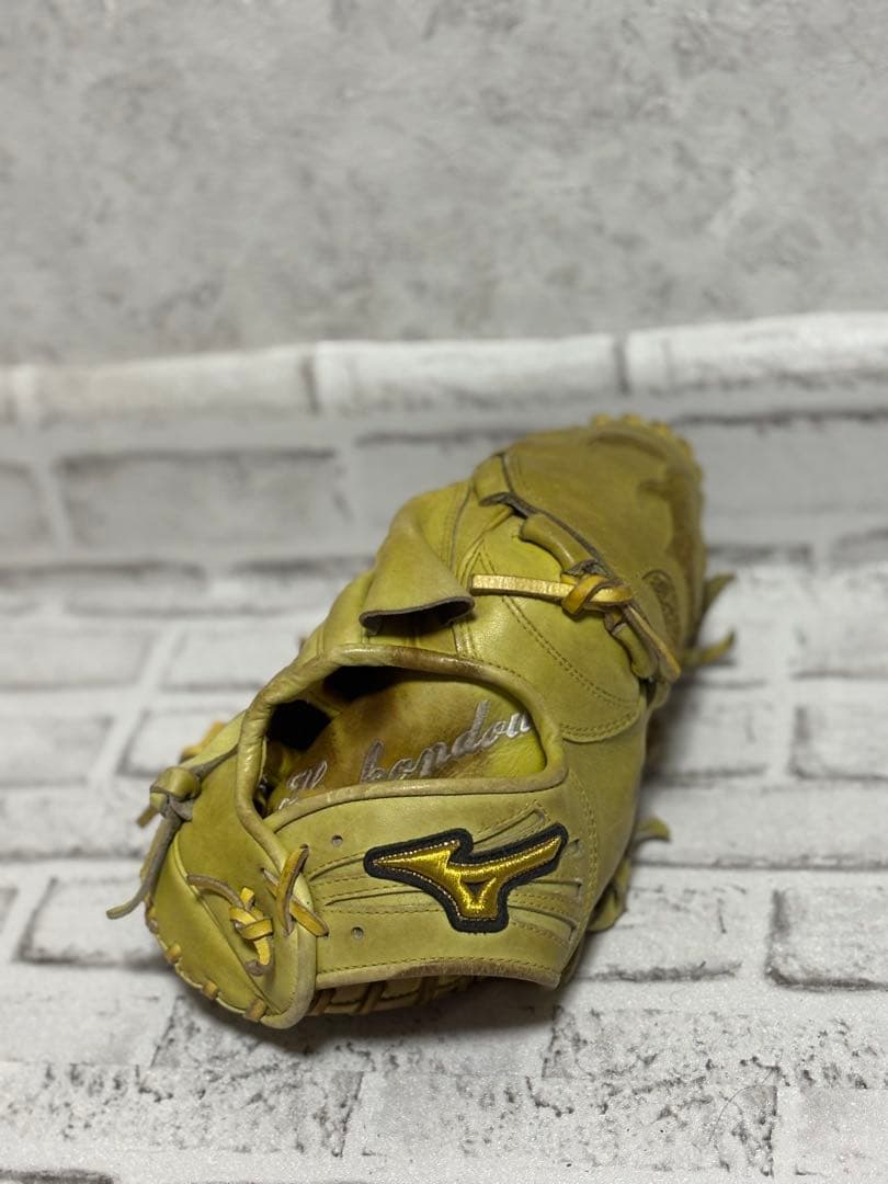 現在最高安値 ミズノプロ 硬式 オーダー 投手用 刺繍入りのため値段安め