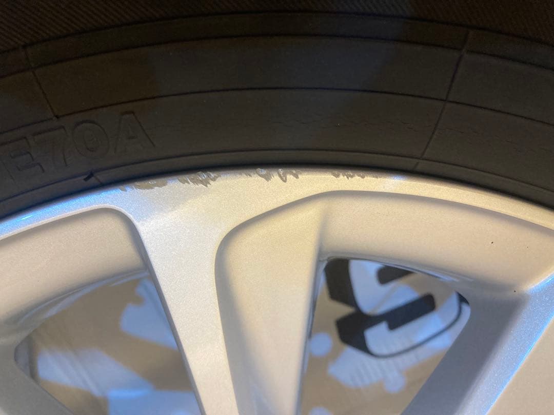 マークX 250G 後期純正16インチ