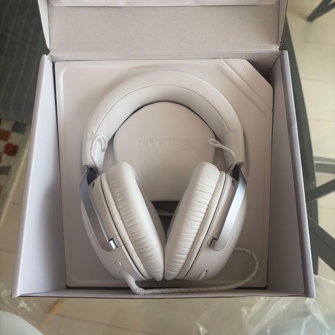 HyperXハイパーエックス ゲーミングヘッドセット Cloud III