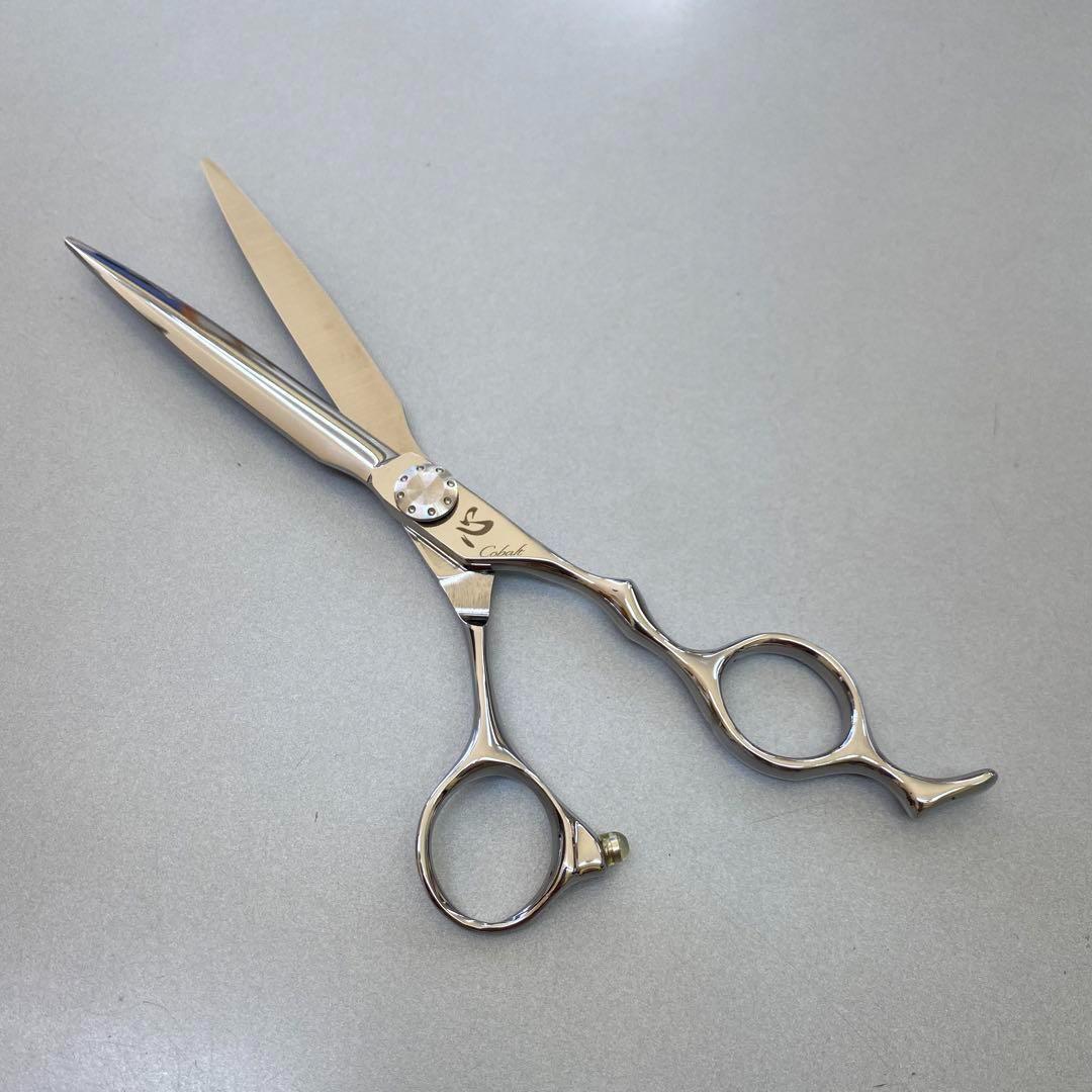 6,8インチシザー 新品 切れ味抜群 ベアリングネジ開閉スムーズさくさく切れます