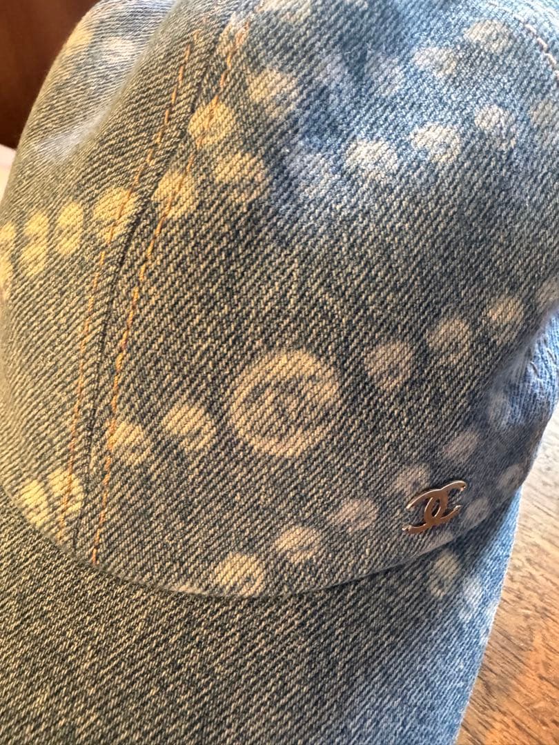 CHANEL デニムベースボールキャップ　試着のみ。