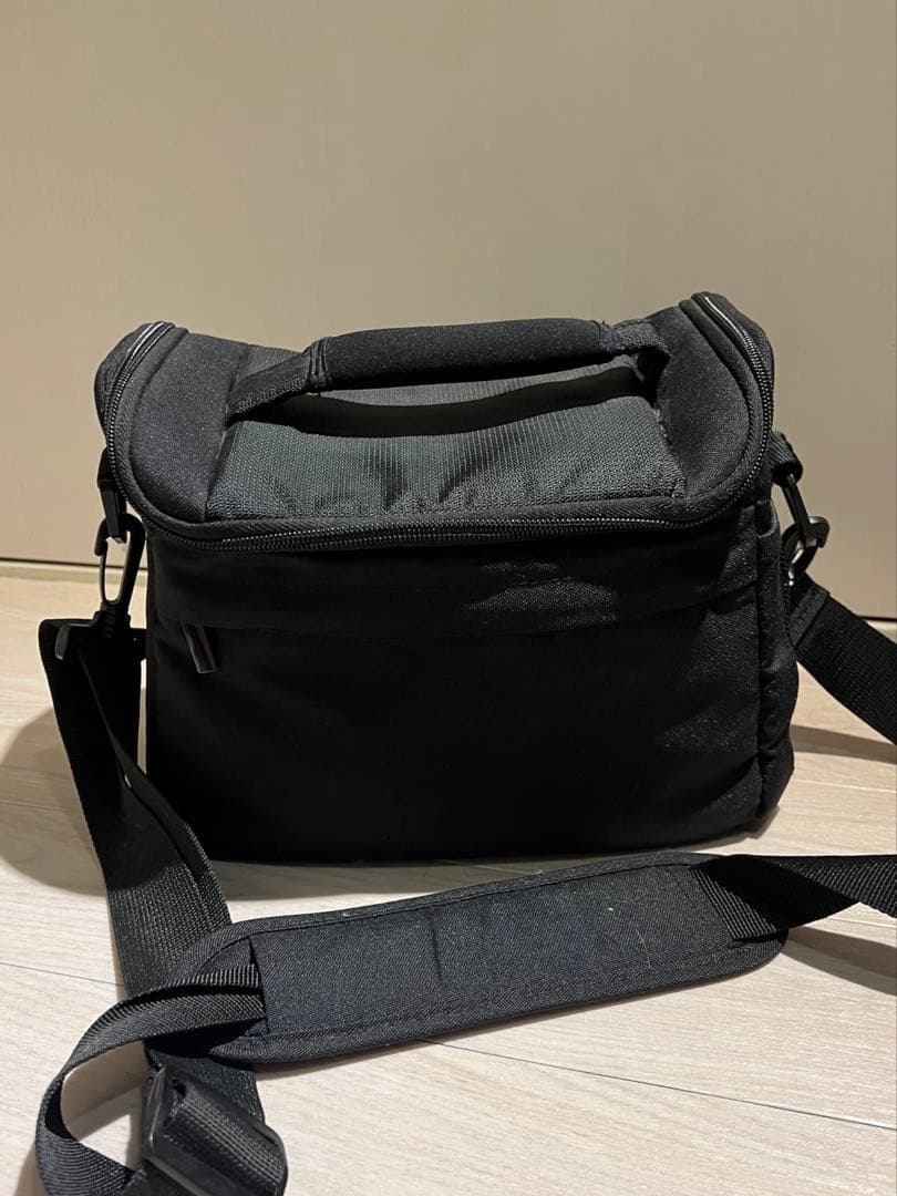 Canon EOS M6 Mark II ダブルズームキット　ブラック