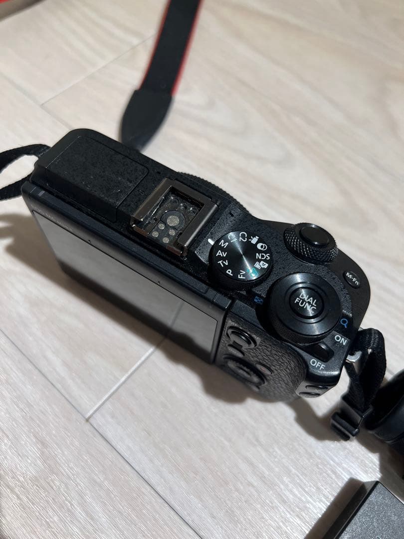 Canon EOS M6 Mark II ダブルズームキット　ブラック