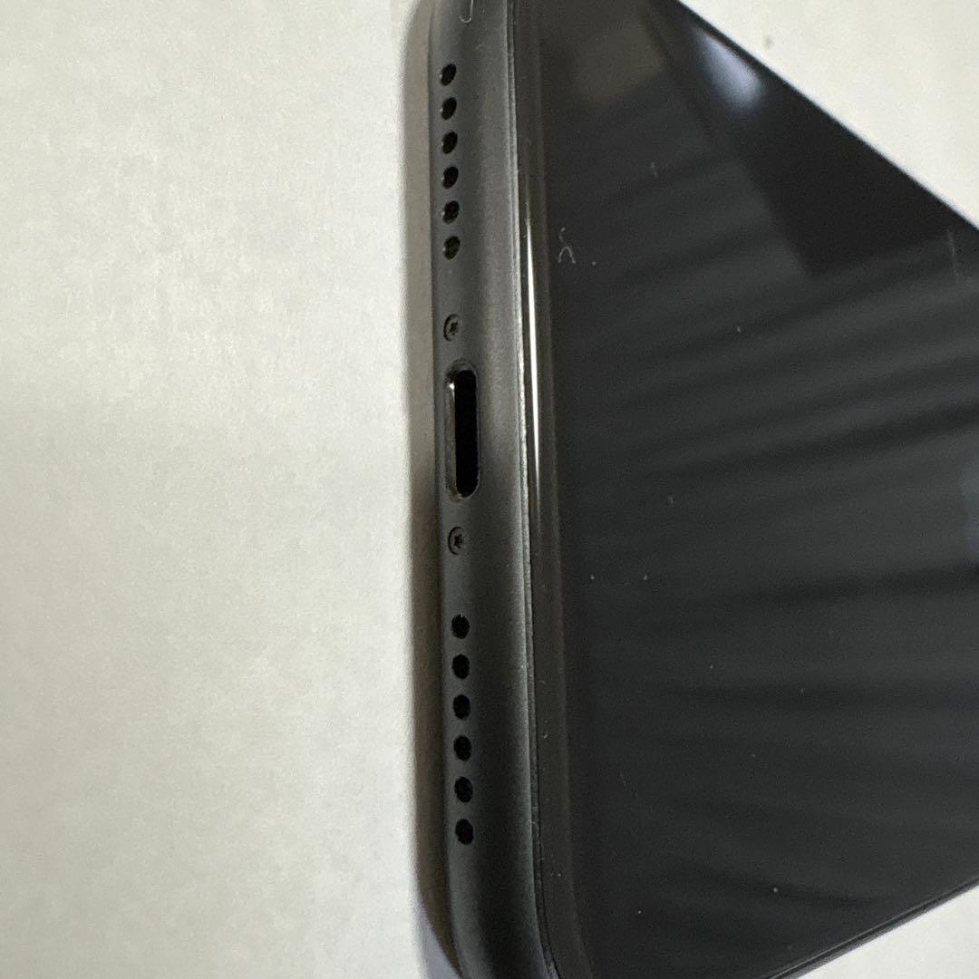 iphone11 64 ブラック美品