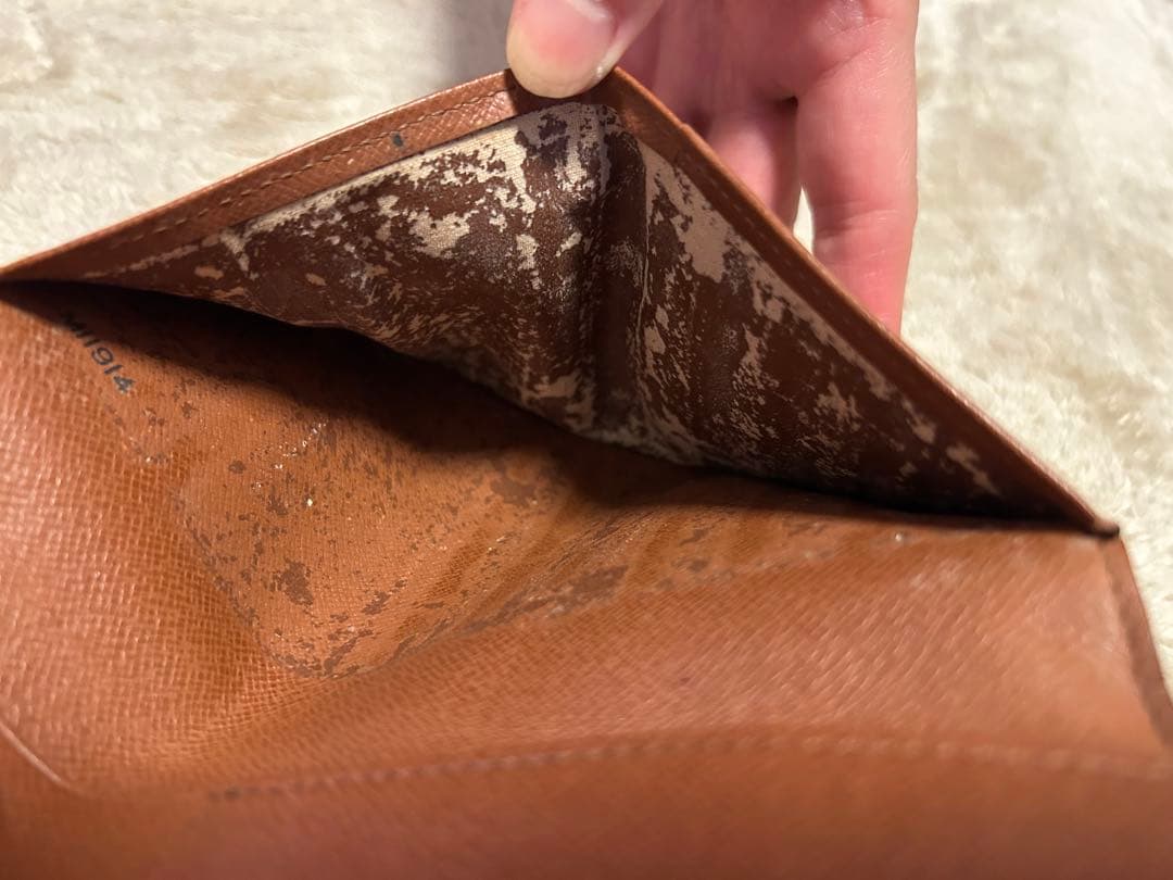 LOUIS VUITTON パスポートカバー