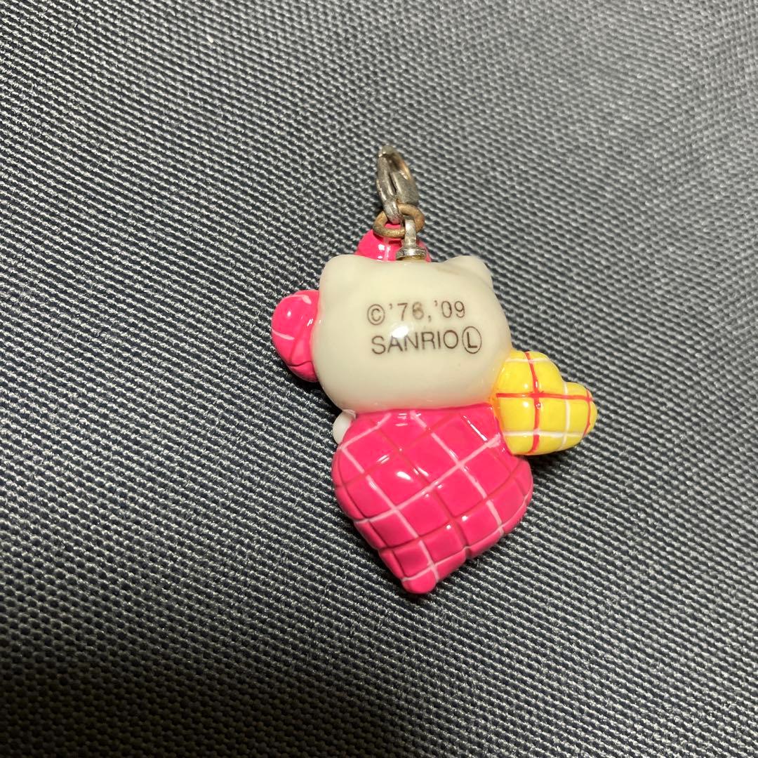 パーツクラブ　キティ　リボンハート