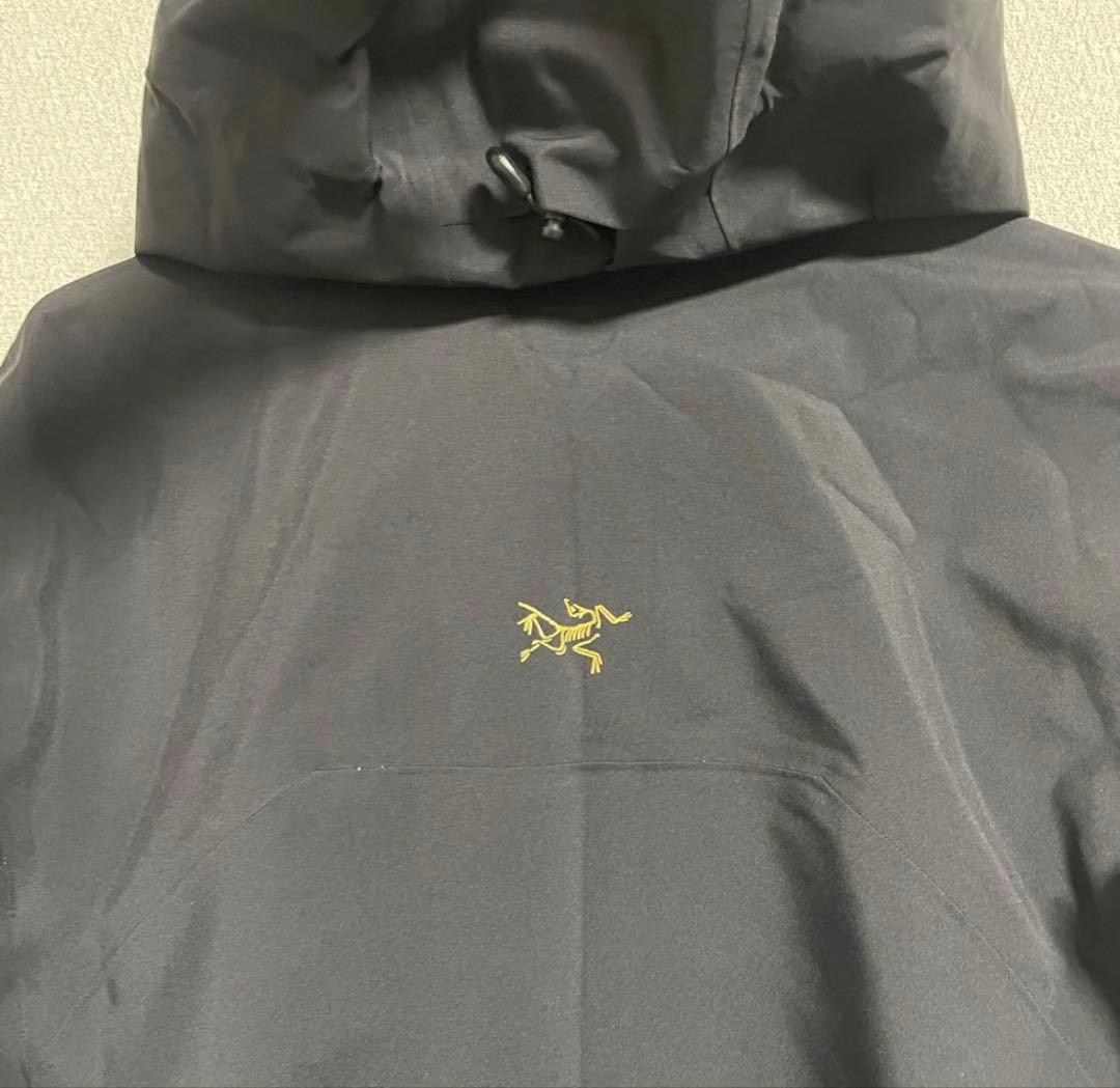 アークテリクスSABRE JACKET ゴアテックス