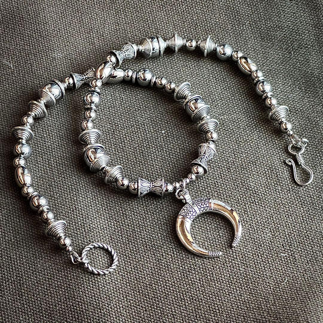 インディアンジュエリー　ナジャ　極太　ネックレス　ネイティブアクセサリー