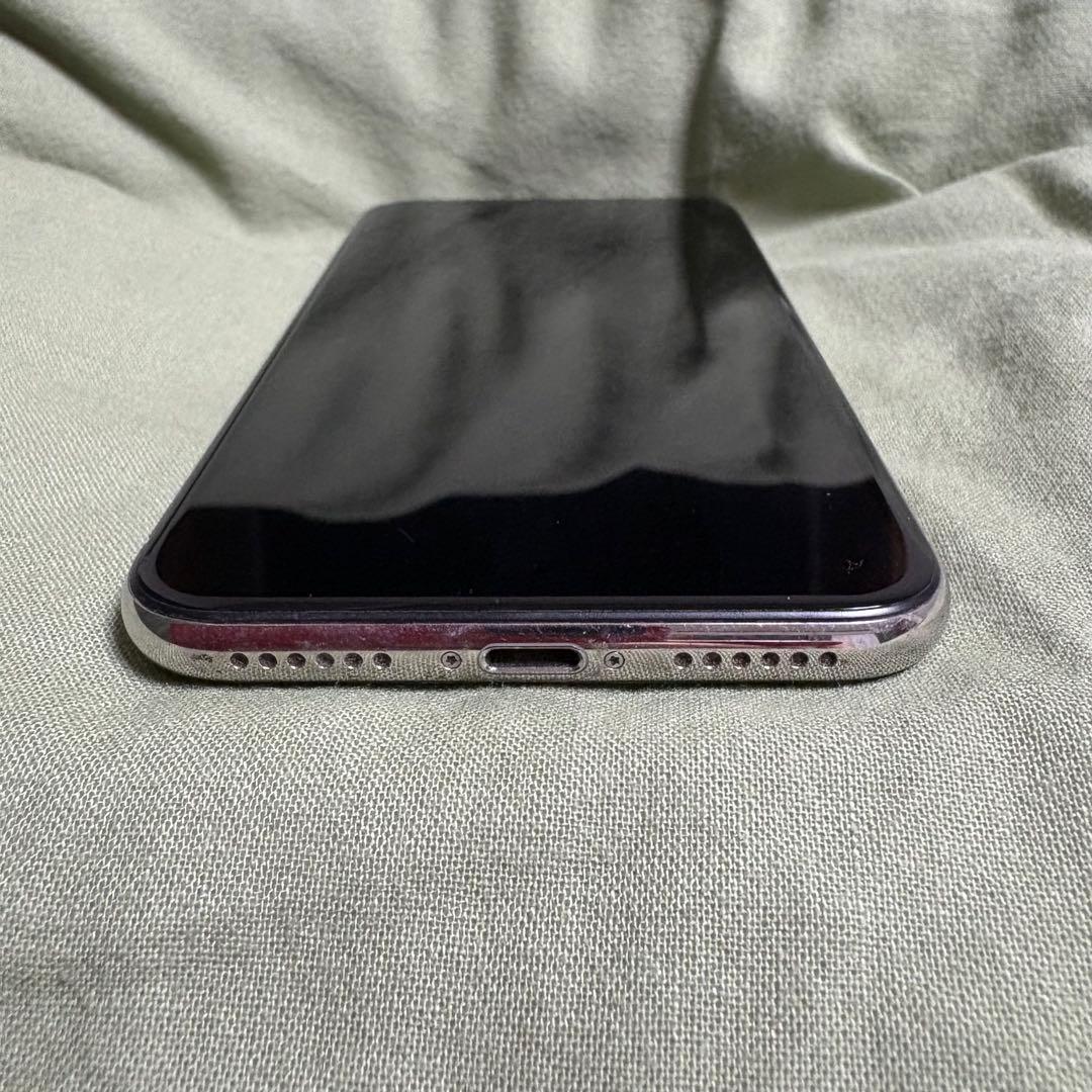 Apple iPhone X ホワイト64GB SIMフリー