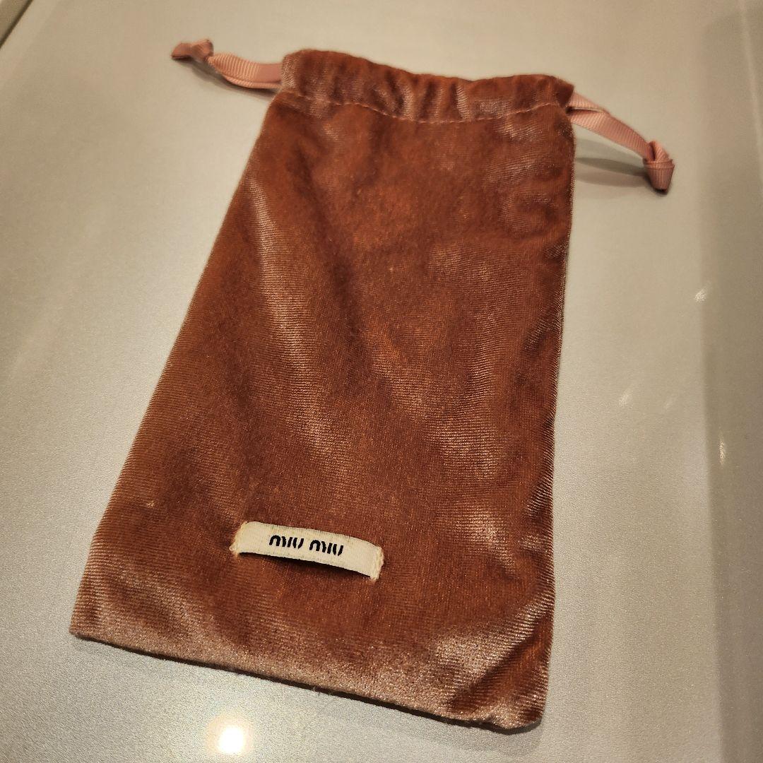 miumiu サングラス　マニエール　SMU52T