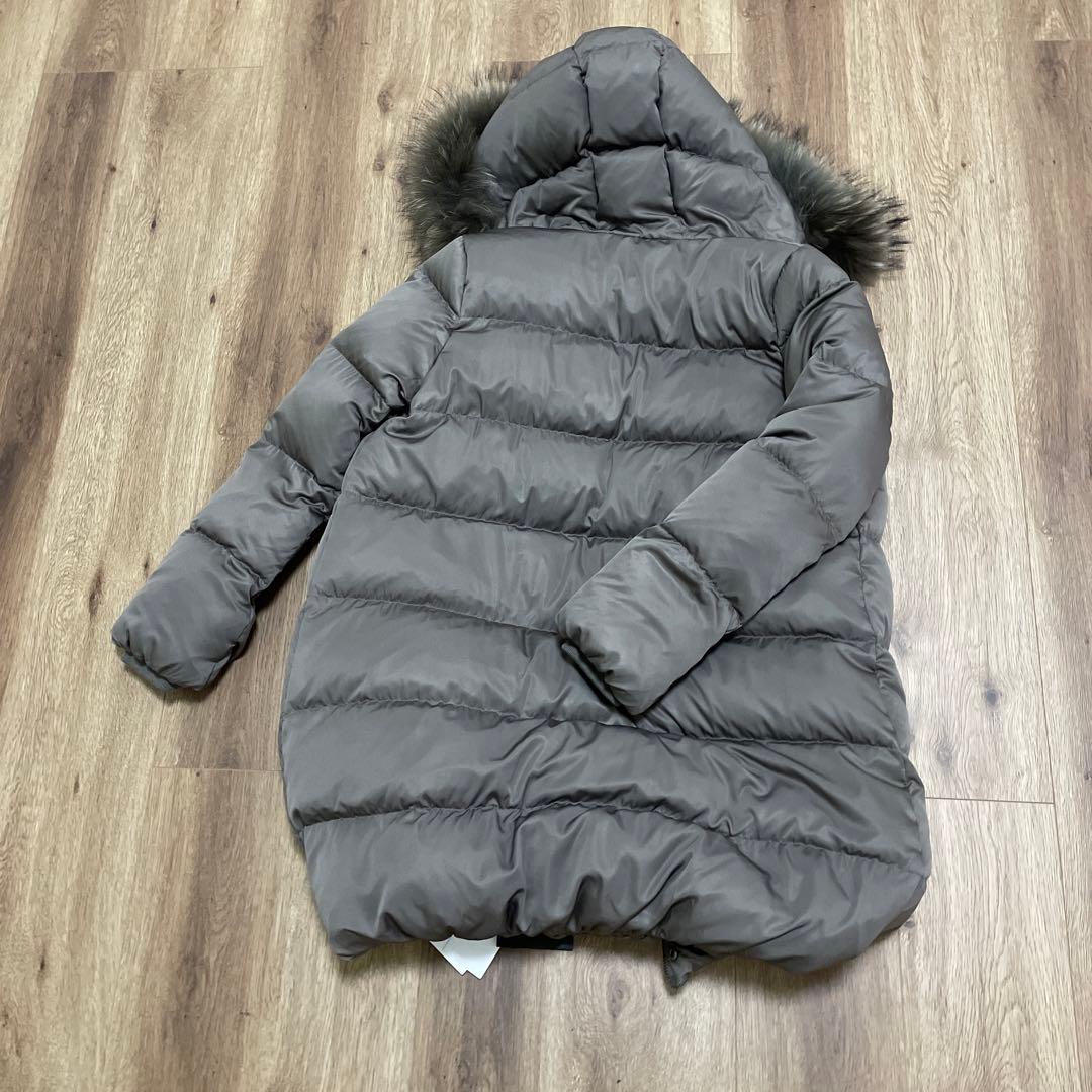 スタンザドルチェのダウンコート(新品未使用)