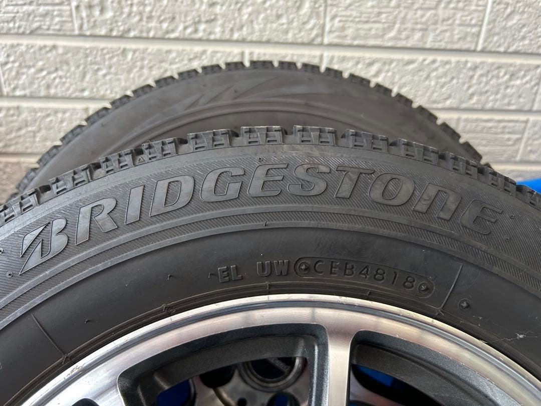 中古ブリジストン165/70R14 2018年製スタッドレスセット