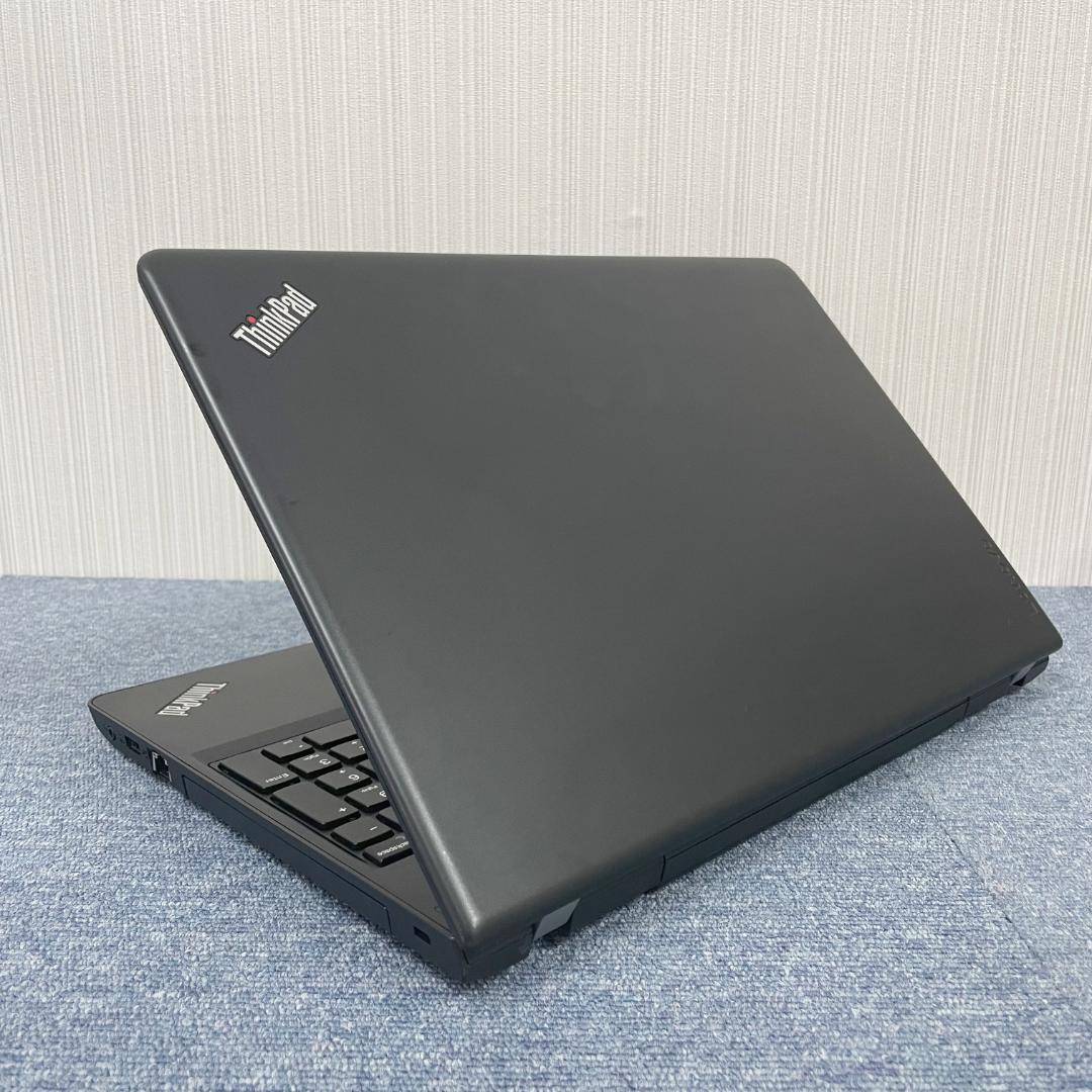 ThinkPadノートパソコン　Windows11　オフィス　SSD256GB