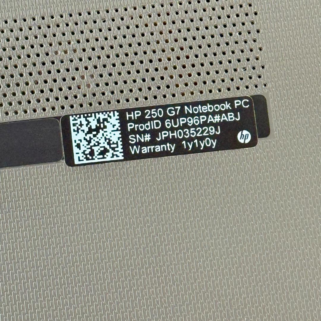 HP 250 G7　i5 8265u, 8gb DVD-RW, SSD256GB