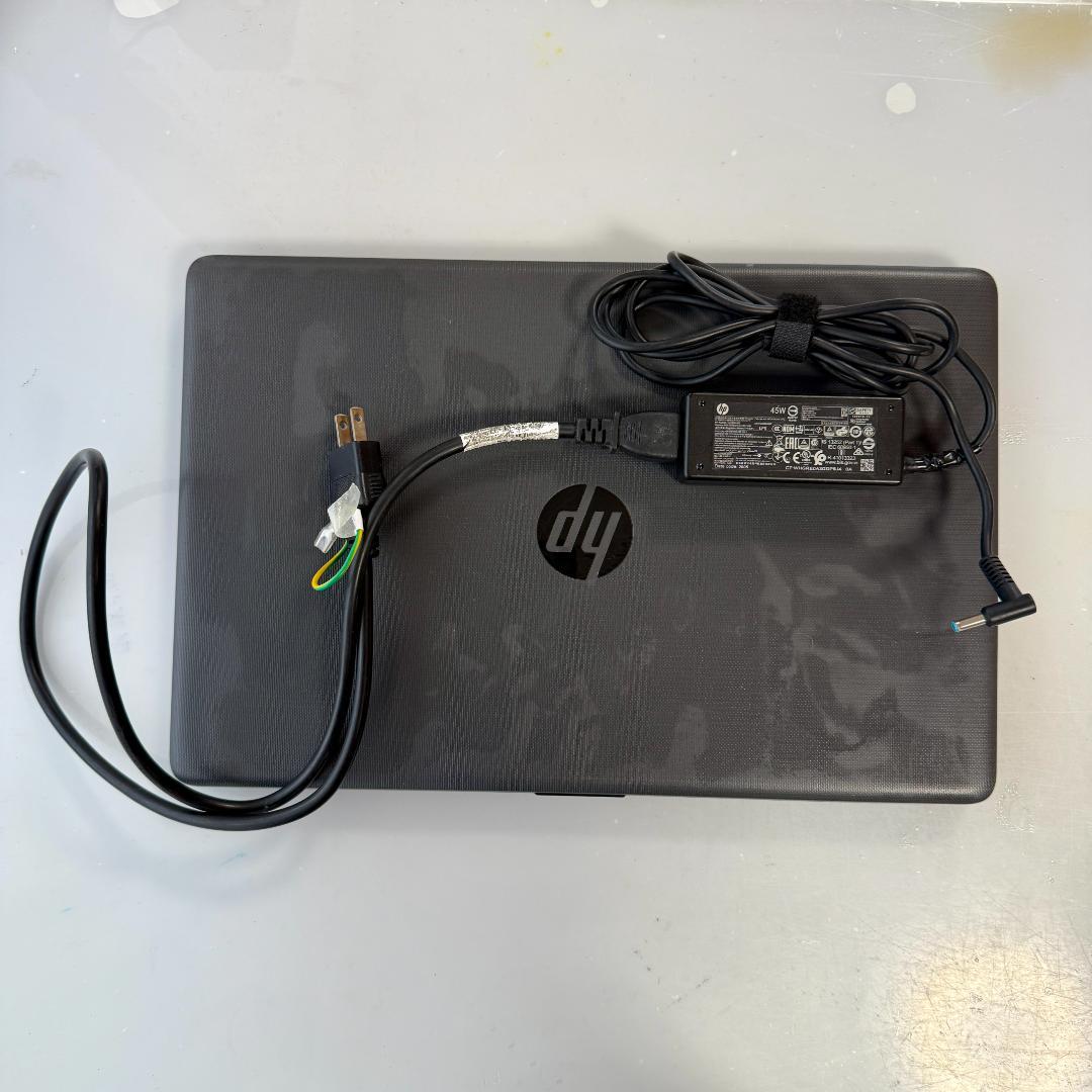 HP 250 G7　i5 8265u, 8gb DVD-RW, SSD256GB