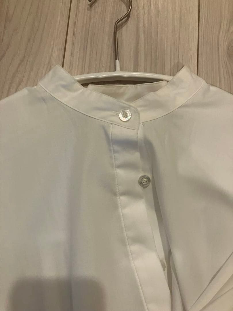 美品　ルフィル LE PHIL タイプライターギャザーブラウス