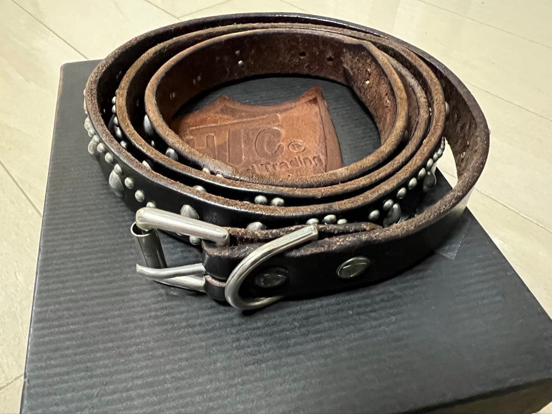 HTC スタッズナローベルト　ブラック 34インチ　箱付き