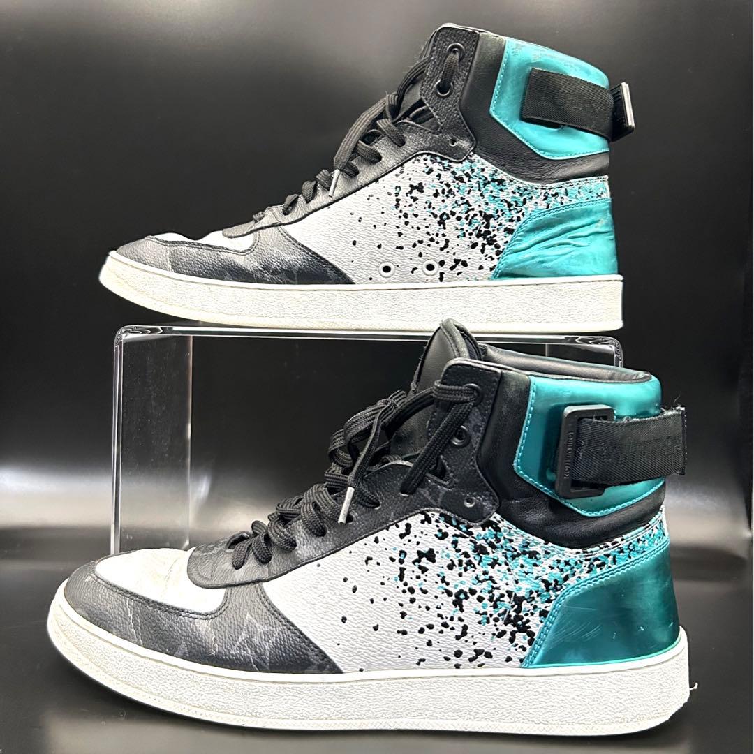 ルイヴィトン リヴォリライン スニーカー モノグラム メンズ レザー 白