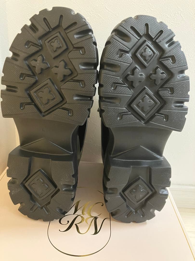 michellMacaron 厚底ローファー