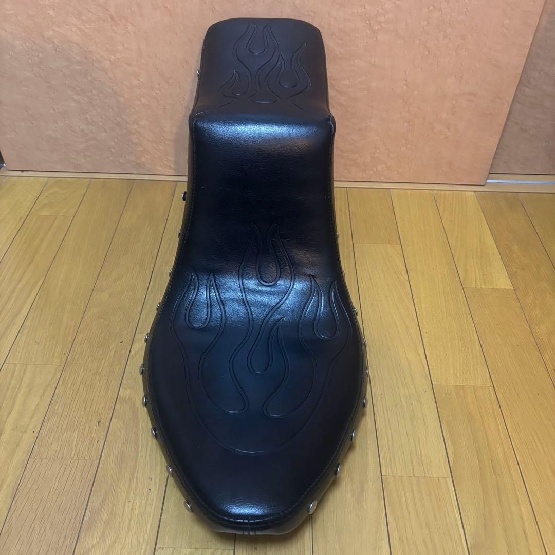 スティード　キングアンドクイーンシート