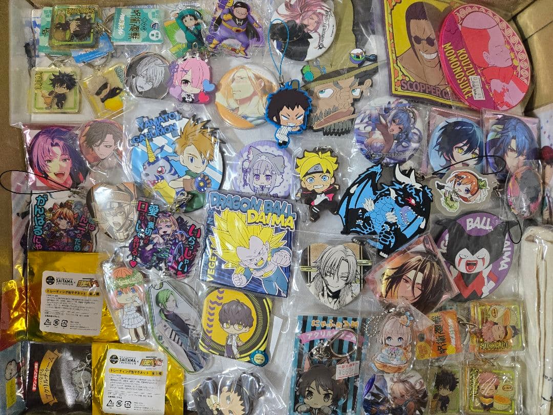 アニメグッズなど 140サイズ ノンジャンル 大量 まとめ売り 約530点