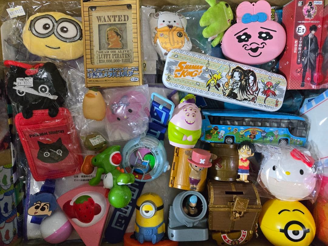 アニメグッズなど 140サイズ ノンジャンル 大量 まとめ売り 約530点