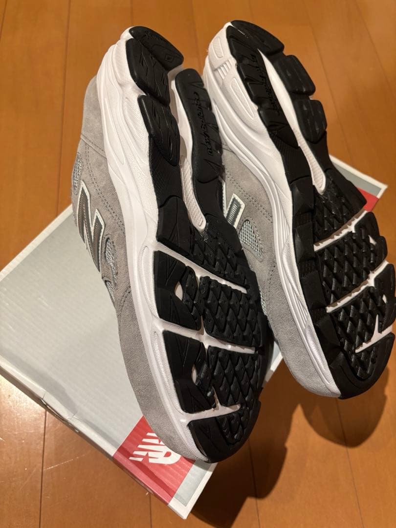 ニューバランス　M990SG3