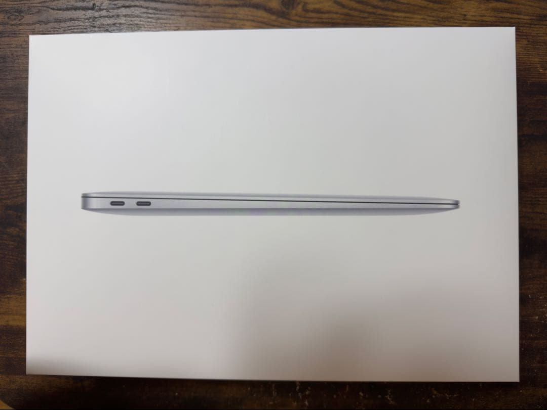 MacBook Air (M1, 2020) 16GB/256GB シルバー