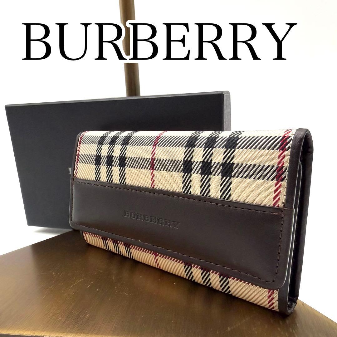 新品・未使用　BURBERRY チェック柄 5連キーケース　ロゴ入り　箱付き