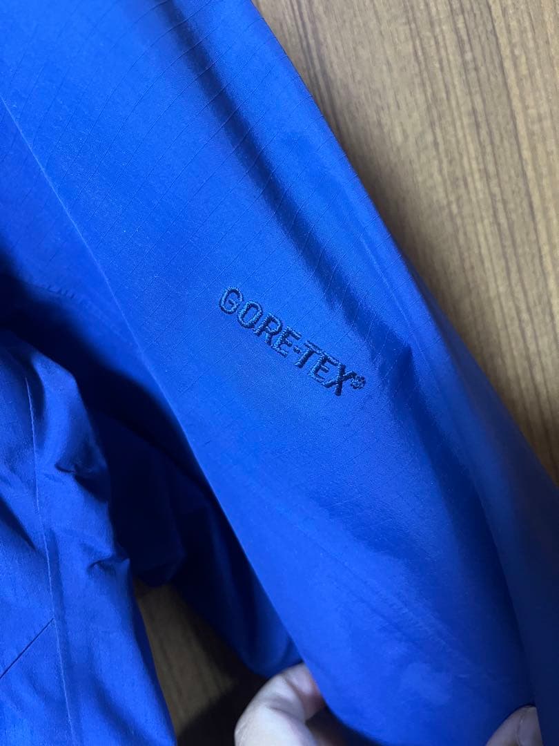 ARC'TERYX マウンテンパーカー Ｍ