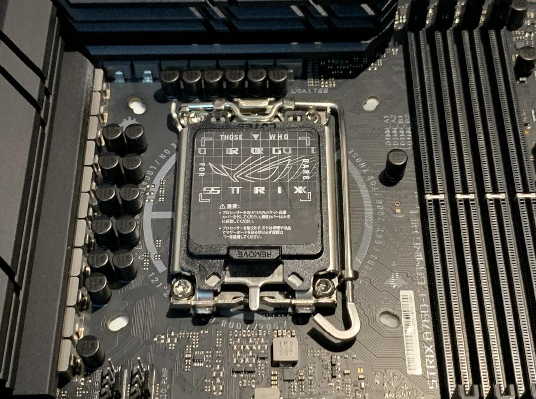 ROG STRIX B760-F GAMING WIFI マザーボード