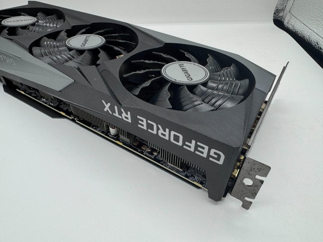 グラフィックボード・グラボ・ビデオカード GIGABYTE GEFORCE RTX 3060 Ti 8GB