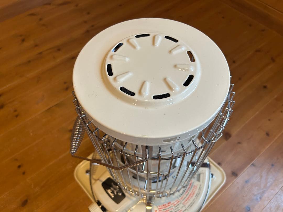 【美品】2024年製　アラジンストーブ　白