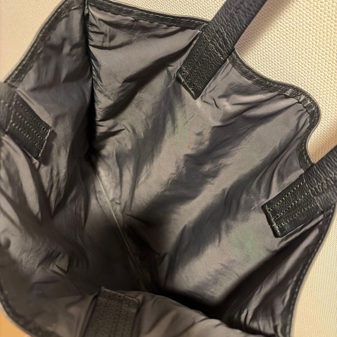 objcts.io ウォッシャブルレザートートバッグ 黒