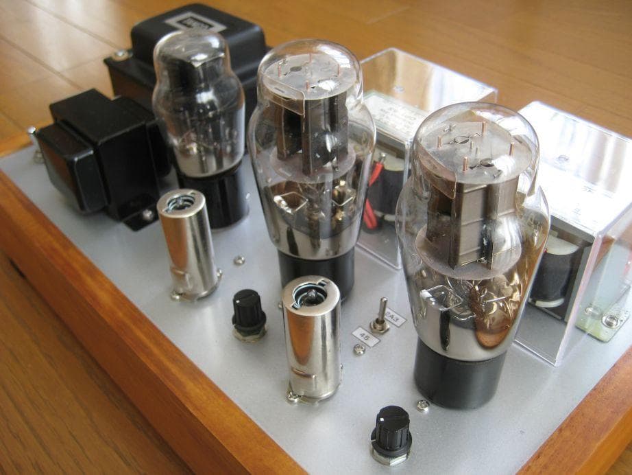 真空管アンプ４５・２Ａ３兼用シングル・アンプ / 出力管は２Ａ３付（自作品）