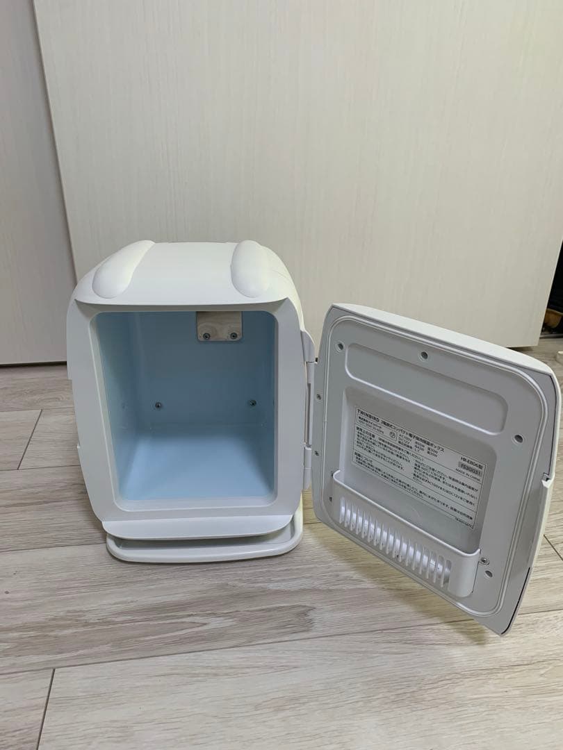 ツインバード 2電源式コンパクト電子保冷保温ボックス 5.5L